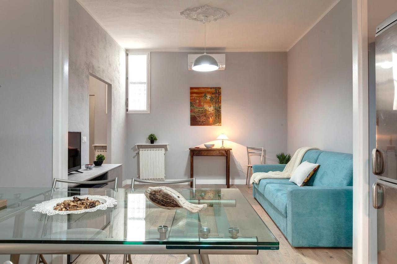 Sprone Apartment By Mamo Florens Exteriör bild