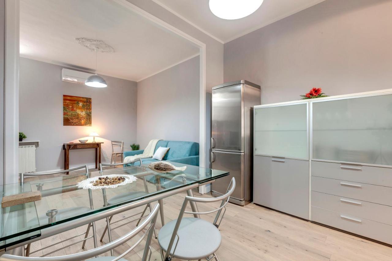 Sprone Apartment By Mamo Florens Exteriör bild