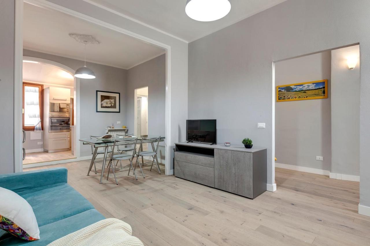 Sprone Apartment By Mamo Florens Exteriör bild